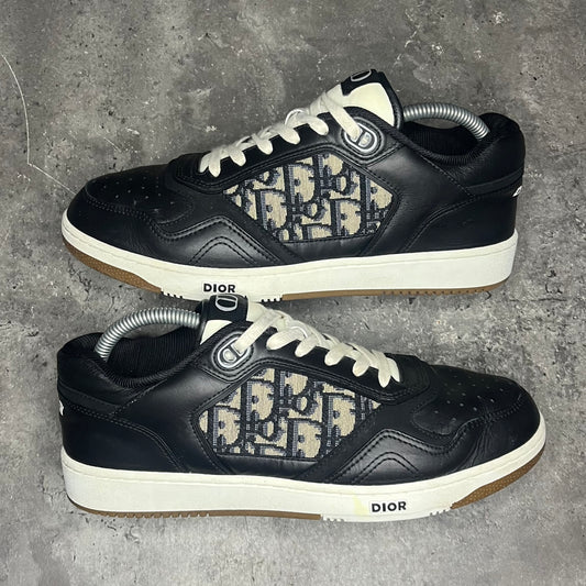 Dior B27 - Uk 6.5 (Fit 7/7.5)