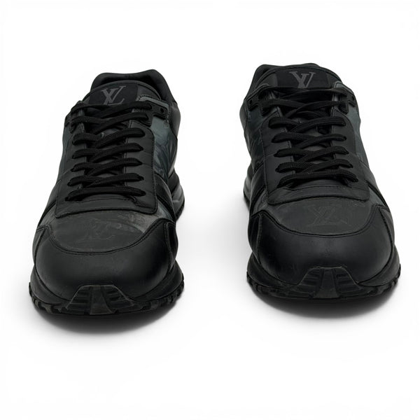Louis Vuitton Runaway Black - UK 9 (Fit 10)