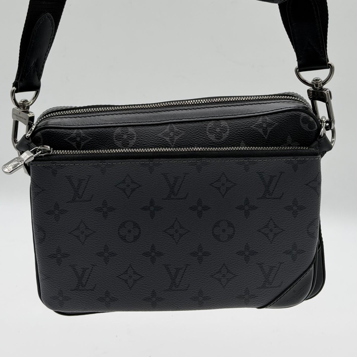 Louis Vuitton Trio Messenger Bag