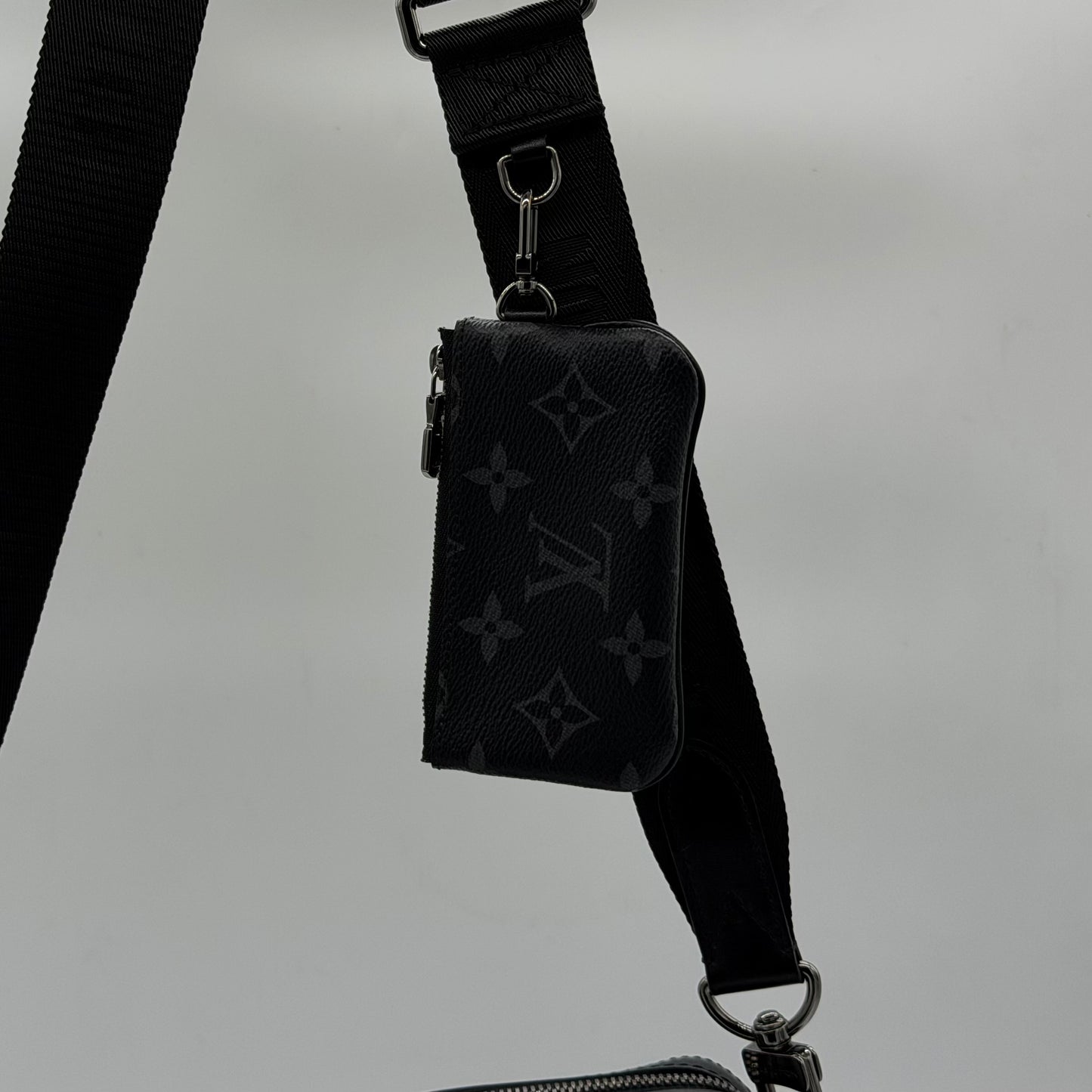 Louis Vuitton Trio Messenger Bag