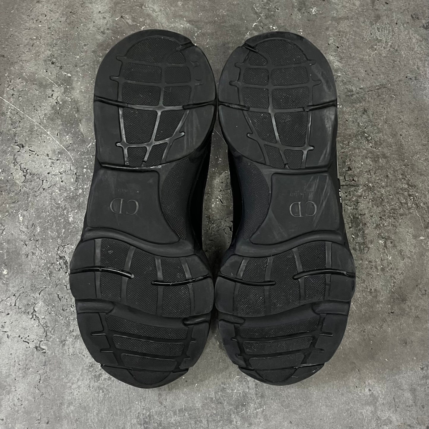 Dior B22 - Uk 6.5 (40.5)