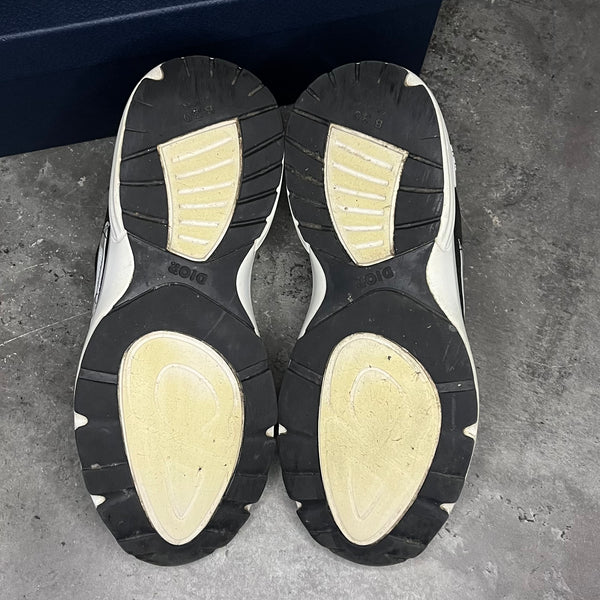 Dior B30 - Uk 7.5 (41.5)