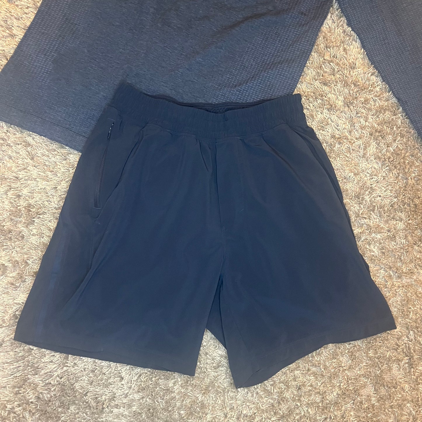 Lululemon Shorts & Long Sleeve Set - XS