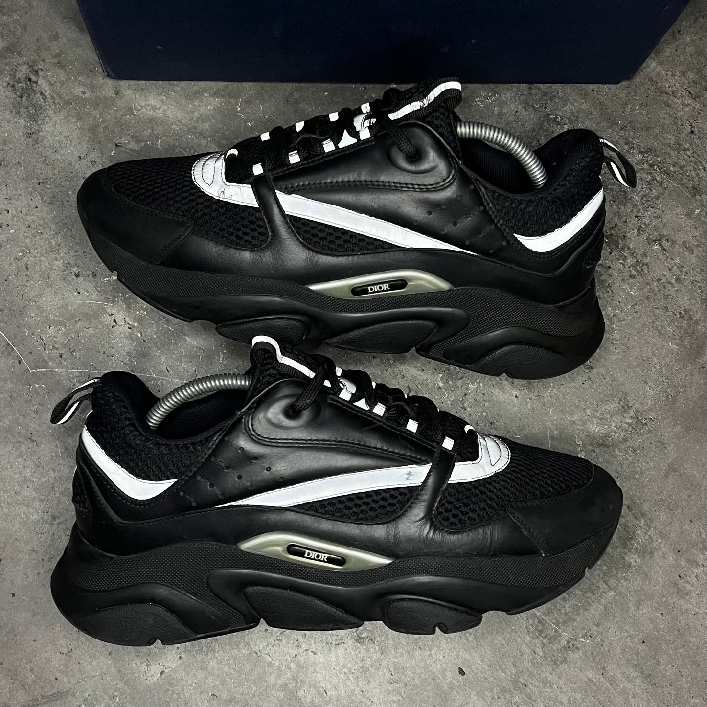 Dior B22 - Uk 10 (44)