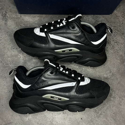 Dior B22 - Uk 10 (44)