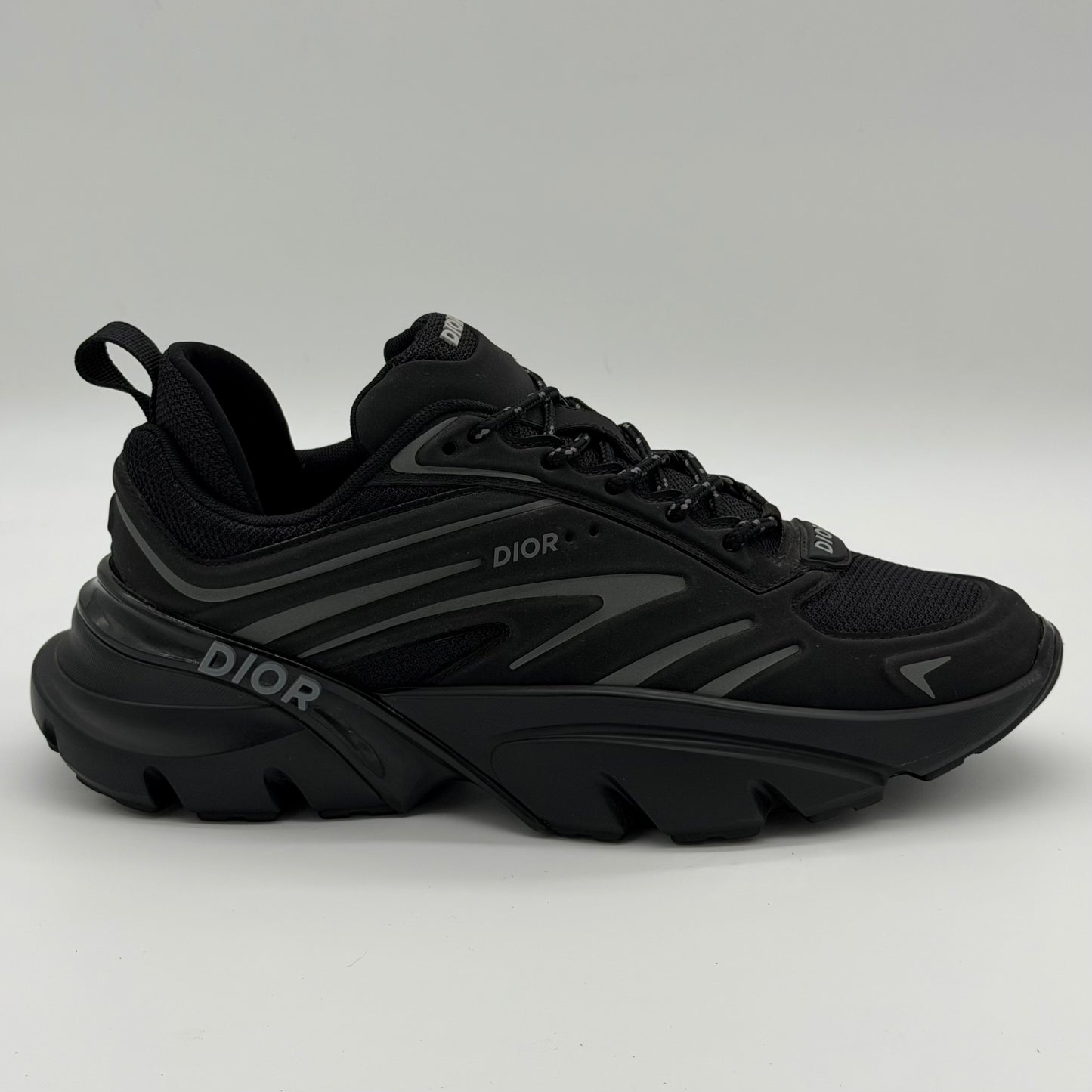 Dior B32 Trainer Black - Uk 7.5 (41.5)