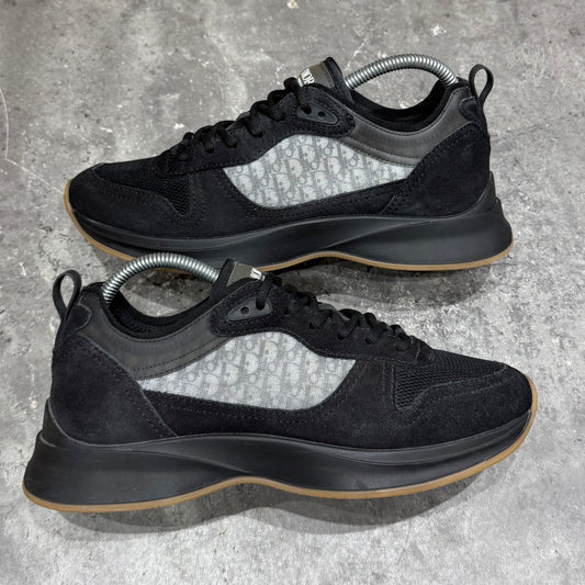 Dior B25 - Uk 6 (Fit 6.5/7)