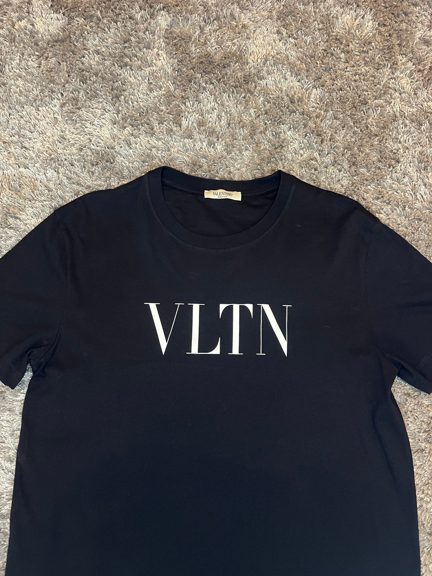 VLTN Tee - Small