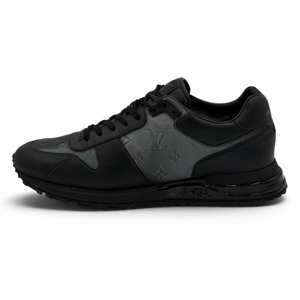 Louis Vuitton Runaway Black - UK 9 (Fit 10)