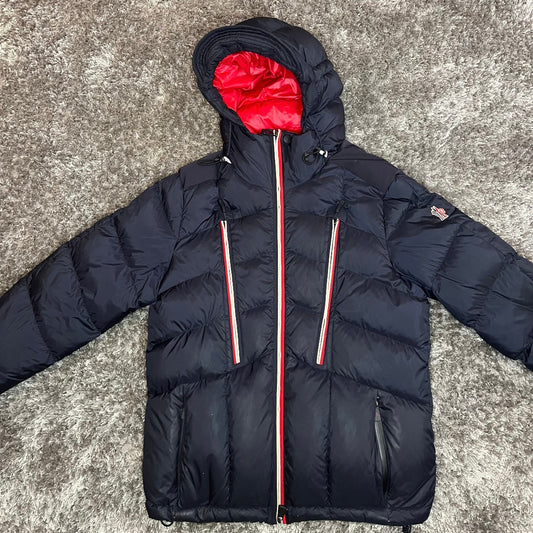 Moncler Grenoble - Size 3