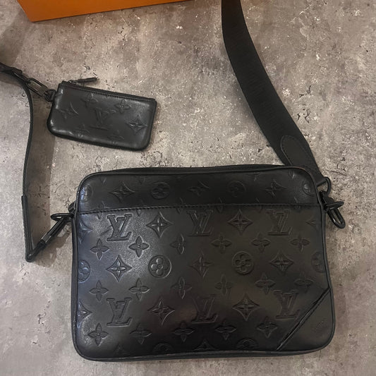 Louis Vuitton Duo Messenger