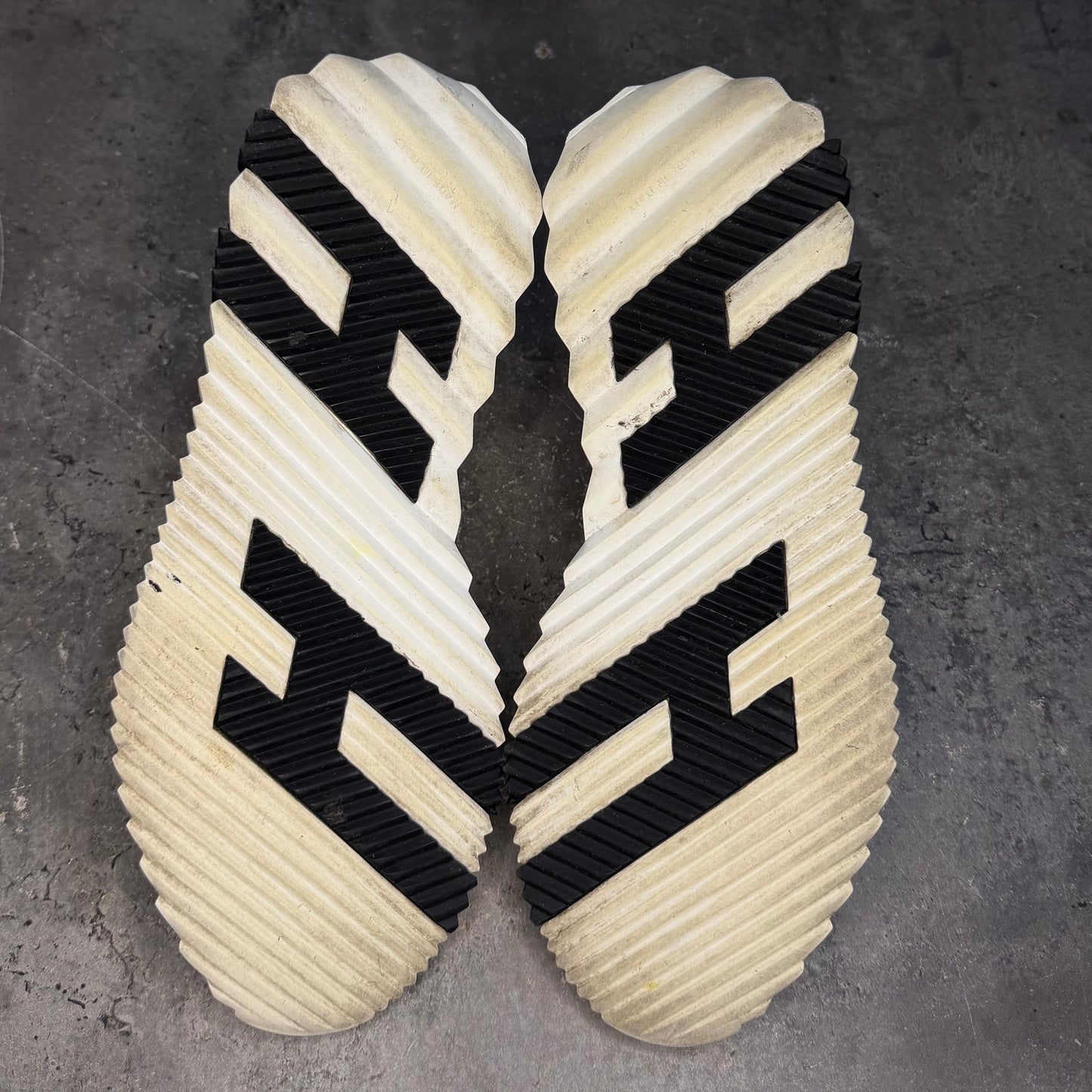 Hermes Bouncing Sneaker - Uk 6 (Fit 6.5/7)