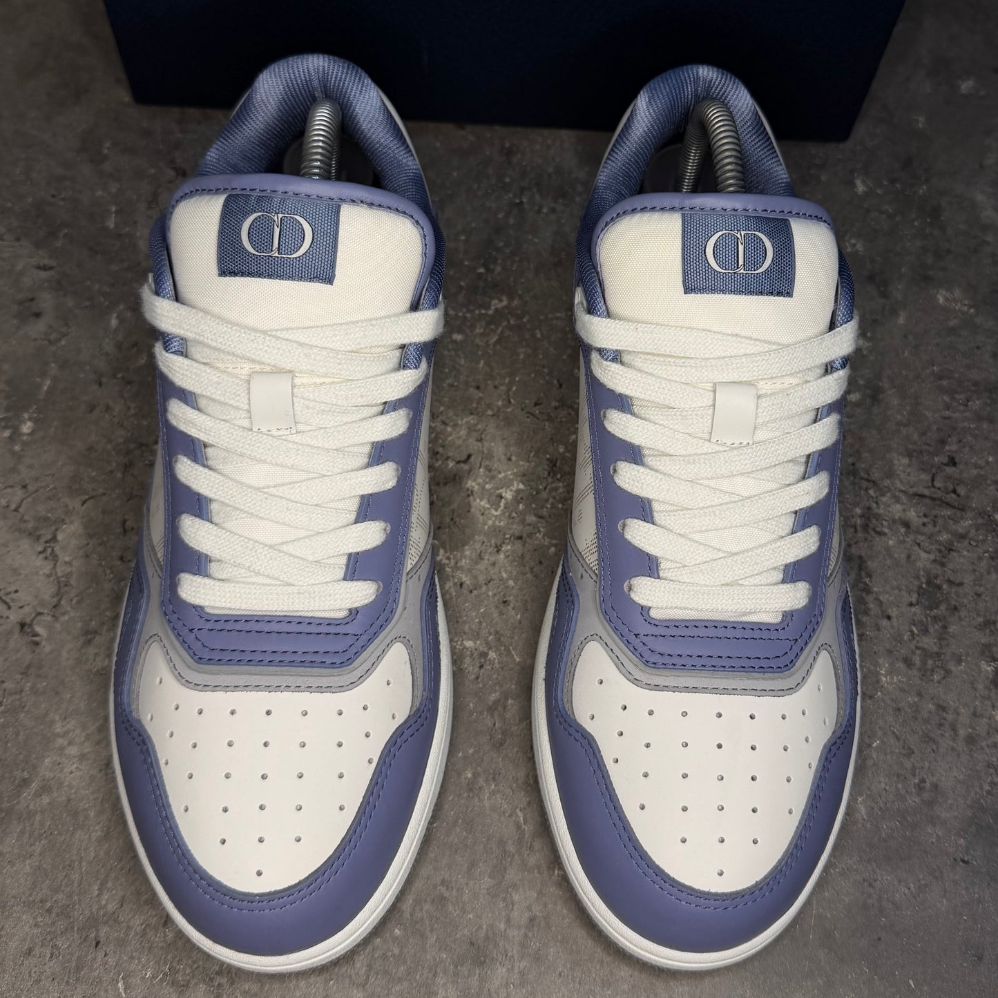 Dior B27 - Uk 6.5 (Fit 7/7.5)