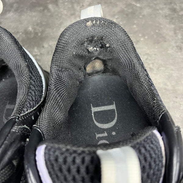 Dior B22 - Uk 7 (41)