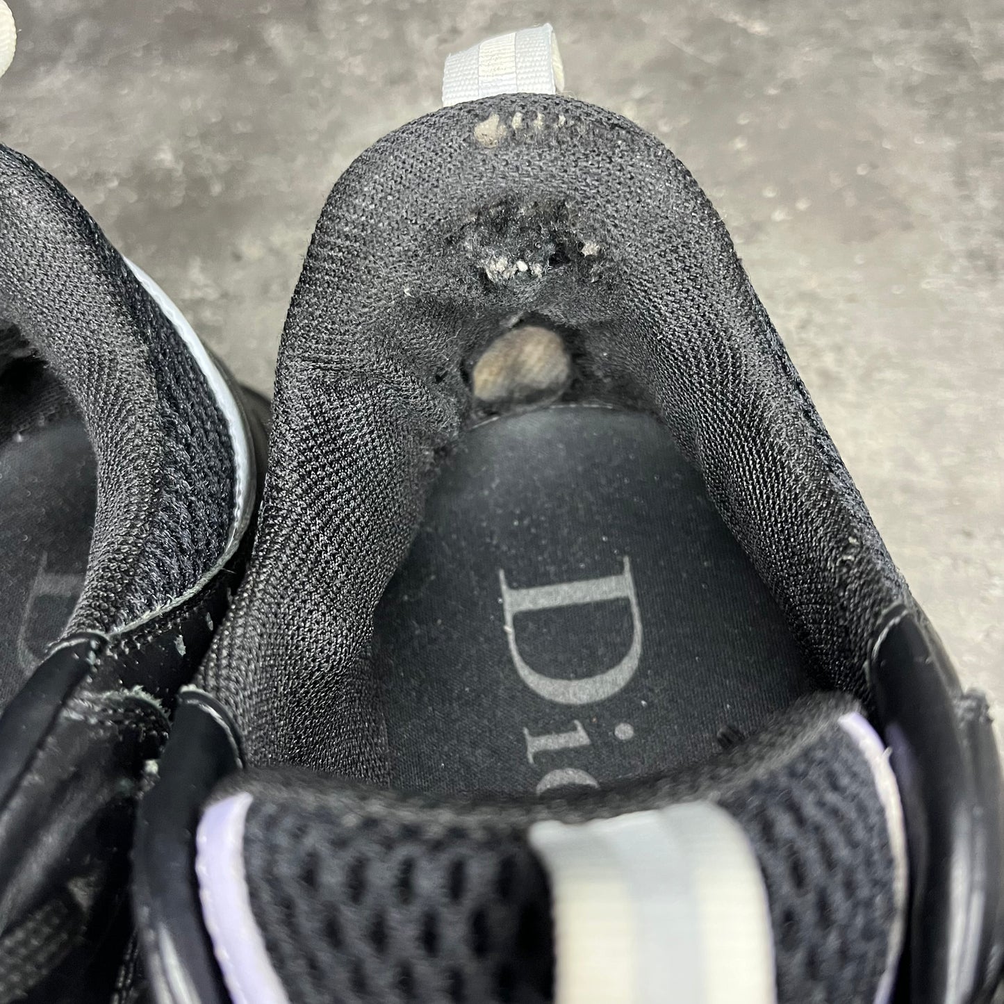 Dior B22 - Uk 7 (41)