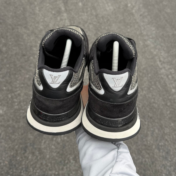 Louis Vuitton Runaway Black Trainer - Uk 8 (Fit 9)
