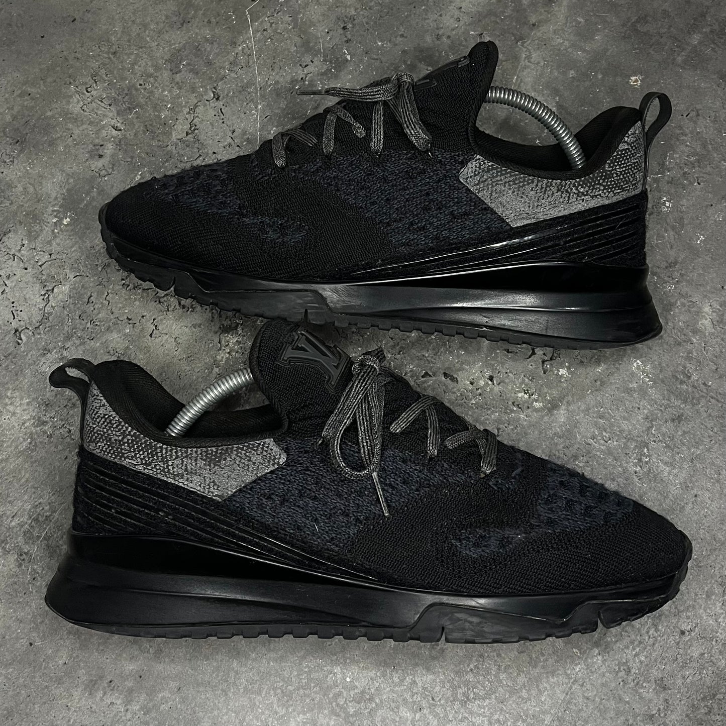 Louis Vuitton VNR - Uk 9 (Fit 9.5/10)